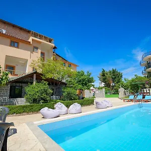 3* Lejlighedshotel Vila En Ad